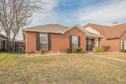 421 Sims Drive, Cedar Hill, TX 75104 - Photo 3