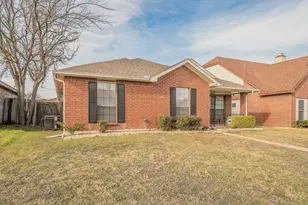 421 Sims Dr, Cedar Hill, TX 75104 - Photo 3