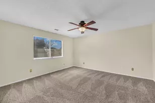 1100 Miles Ave, Burleson, TX 76028 - Photo 21