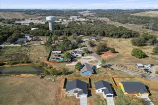 408 Susan Dr, Kennedale, TX 76060 - Photo 5