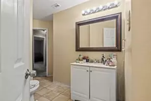 412 N Waterford Oaks Dr, Cedar Hill, TX 75104 - Photo 17