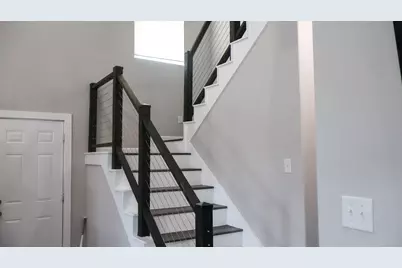 1908 Amanda Avenue, Fort Worth, TX 76105 - Photo 11