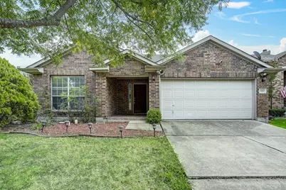 2041 Meadow View Drive, Princeton, TX 75407 - Photo 3