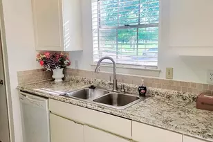 3205 Parkside Dr, Mesquite, TX 75150 - Photo 11