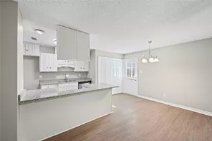 565 Park Center Blvd, Saginaw, TX 76179 - Photo 11