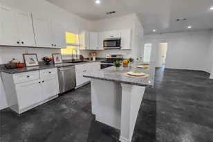 400 Susan Dr, Kennedale, TX 76060 - Photo 1