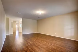 5829 Deck House Rd, Fort Worth, TX 76179 - Photo 5