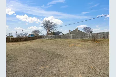 2301 Briarwood Drive, Bridgeport, TX 76426 - Photo 25