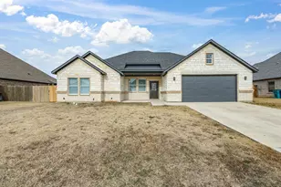 2301 Briarwood Dr, Bridgeport, TX 76426 - Photo 1