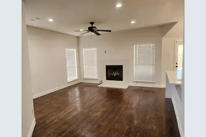 3324 Sir Stewart Circle, Grand Prairie, TX 75052 - Photo 7