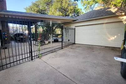 2200 Strathmore Drive, Highland Village, TX 75077 - Photo 27