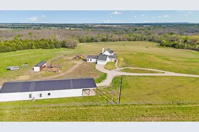 836 Fm-2068, Klondike, TX 75448 - Photo 39