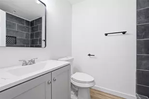 1005 E Craven Ave, Lacy Lakeview, TX 76705 - Photo 3