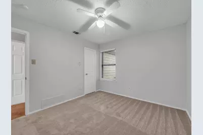 2806 Harvest Lake Drive, Irving, TX 75060 - Photo 19