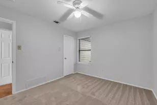 2806 Harvest Lake Dr, Irving, TX 75060 - Photo 19