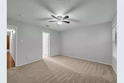 2806 Harvest Lake Drive, Irving, TX 75060 - Photo 15