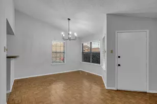 2806 Harvest Lake Dr, Irving, TX 75060 - Photo 5