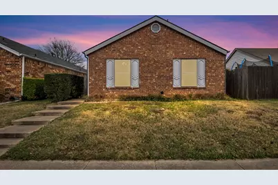2806 Harvest Lake Drive, Irving, TX 75060 - Photo 25