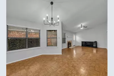 2806 Harvest Lake Drive, Irving, TX 75060 - Photo 11