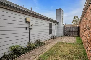 2806 Harvest Lake Dr, Irving, TX 75060 - Photo 23