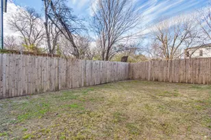 1004 Muncie Ave, Dallas, TX 75212 - Photo 21