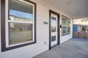 1004 Muncie Ave, Dallas, TX 75212 - Photo 3