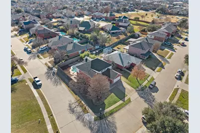 332 Cortland Circle, Roanoke, TX 76262 - Photo 3