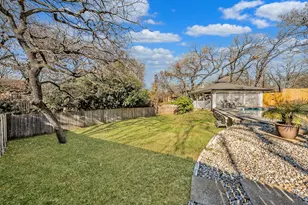 1011 Tanglewood Ln, Arlington, TX 76012 - Photo 29