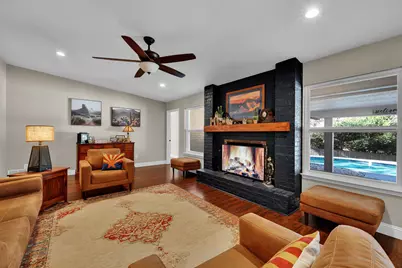 1011 Tanglewood Lane, Arlington, TX 76012 - Photo 9