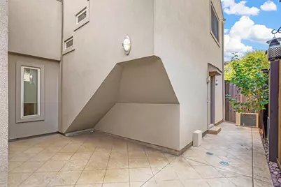 4319 Cabell Drive, Dallas, TX 75204 - Photo 35