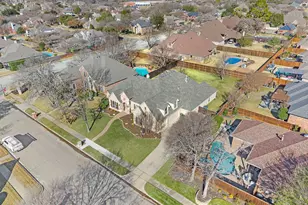 7805 Shady Oaks Dr, North Richland Hills, TX 76182 - Photo 3