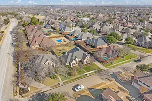 7805 Shady Oaks Dr, North Richland Hills, TX 76182 - Photo 5