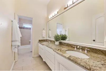 7805 Shady Oaks Drive, North Richland Hills, TX 76182 - Photo 27