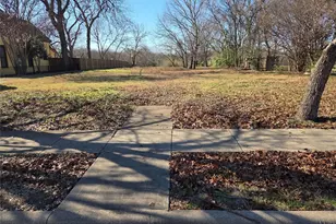 307 Dallas Ave, Lancaster, TX 75146 - Photo 1