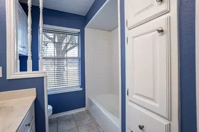 9130 Hanging Moss Drive, Granbury, TX 76049 - Photo 25