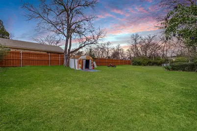 1727 Mentor Avenue, Dallas, TX 75216 - Photo 3