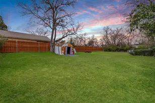 1727 Mentor Ave, Dallas, TX 75216 - Photo 3