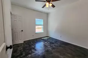 417 Katie Cir, Kennedale, TX 76060 - Photo 13