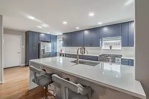 8426 Van Pelt Dr, Dallas, TX 75228 - Photo 13