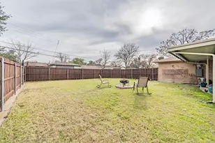 8426 Van Pelt Dr, Dallas, TX 75228 - Photo 39
