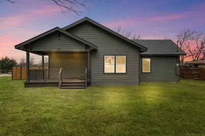 301 N Friou Street, Alvarado, TX 76009 - Photo 1