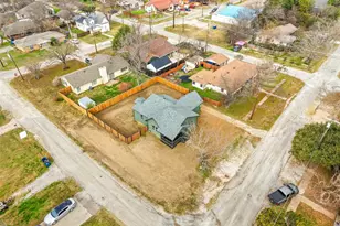 301 N Friou St, Alvarado, TX 76009 - Photo 31