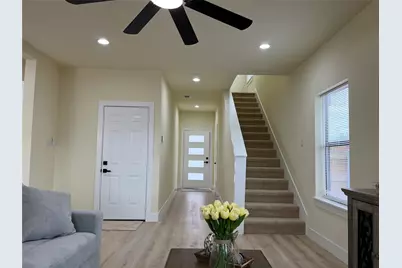 317 E 14th Avenue, Corsicana, TX 75110 - Photo 9