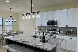 317 E 14th Ave, Corsicana, TX 75110 - Photo 17