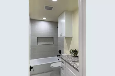 317 E 14th Avenue, Corsicana, TX 75110 - Photo 7