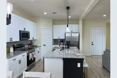 317 E 14th Avenue, Corsicana, TX 75110 - Photo 11