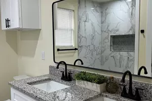 317 E 14th Ave, Corsicana, TX 75110 - Photo 13