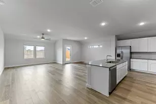 905 Honeydew Ln, Princeton, TX 75071 - Photo 5