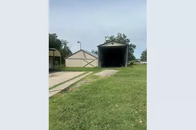 12869 Fm 1385, Pilot Point, TX 76258 - Photo 5