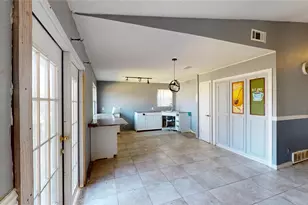 1273 Palisades Dr, Lewisville, TX 75067 - Photo 5